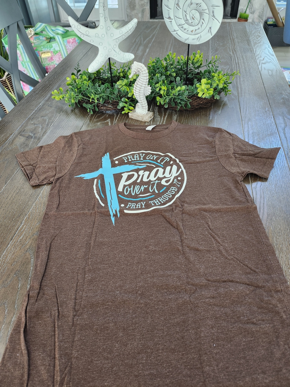 Brown Graphic Tee - Pray Over It Cross Design